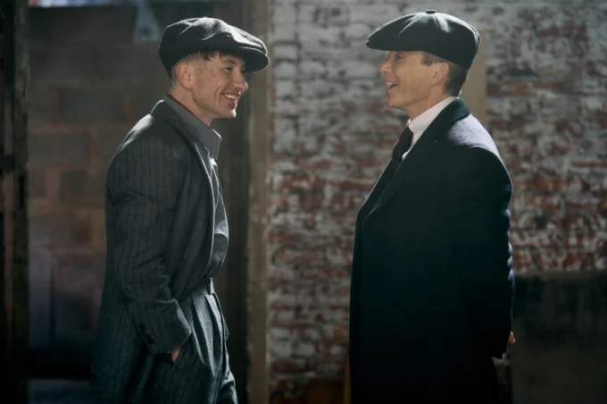 La vera anima di The Immortal Man è il rapporto tra Tommy Shelby e suo figlio e tra i loro, magnifici, attori. Ora su Netflix