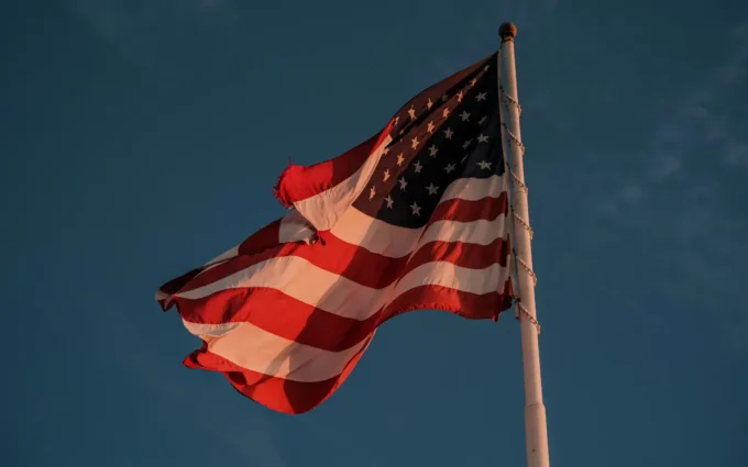 Gli Stati Uniti d'America festeggiano 250 anni di indipendenza. La bandiera americana ha un significato che valica tutti i confini